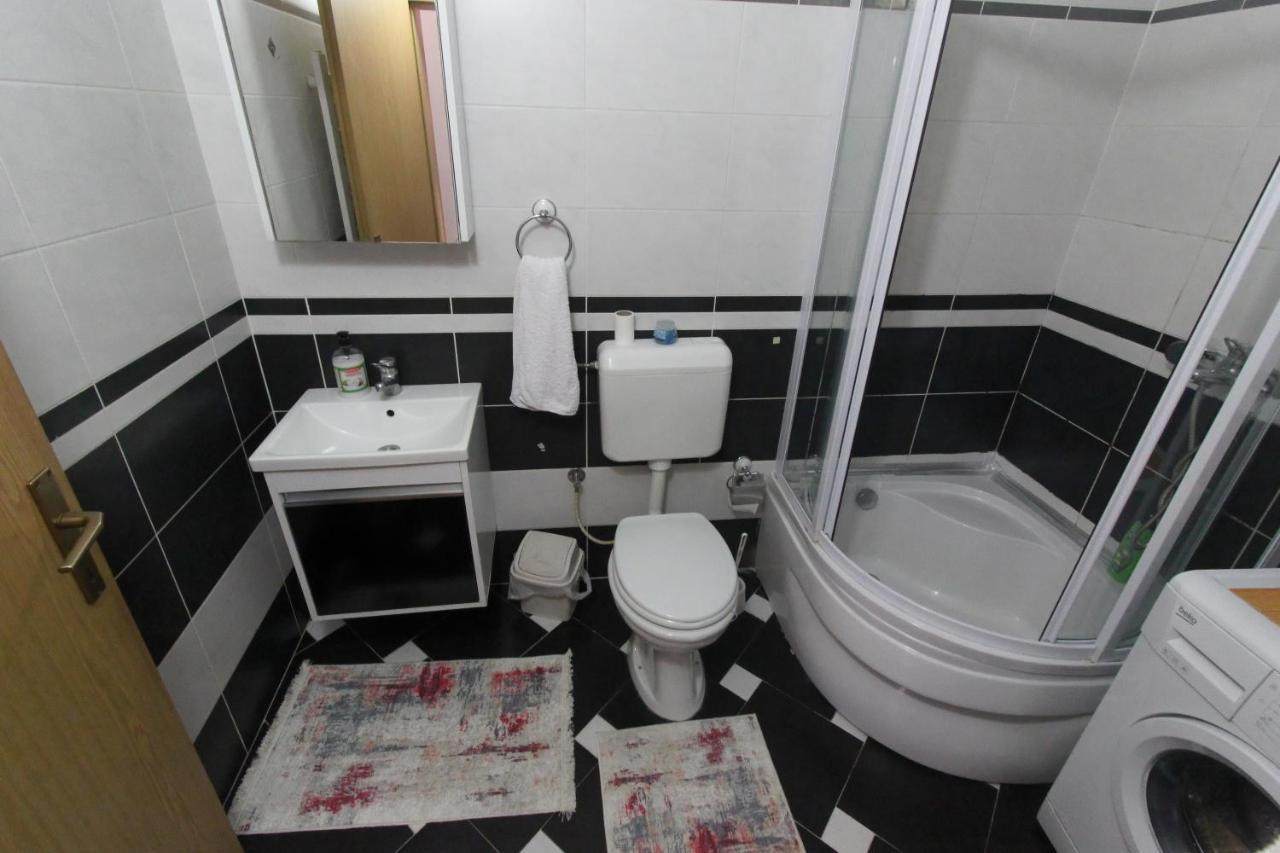 Kasumi Apartment Priştine Dış mekan fotoğraf