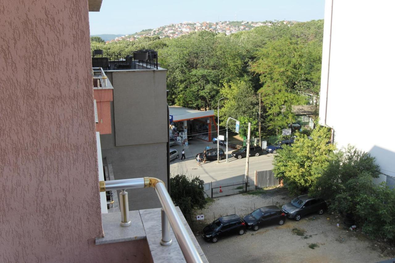 Kasumi Apartment Priştine Dış mekan fotoğraf