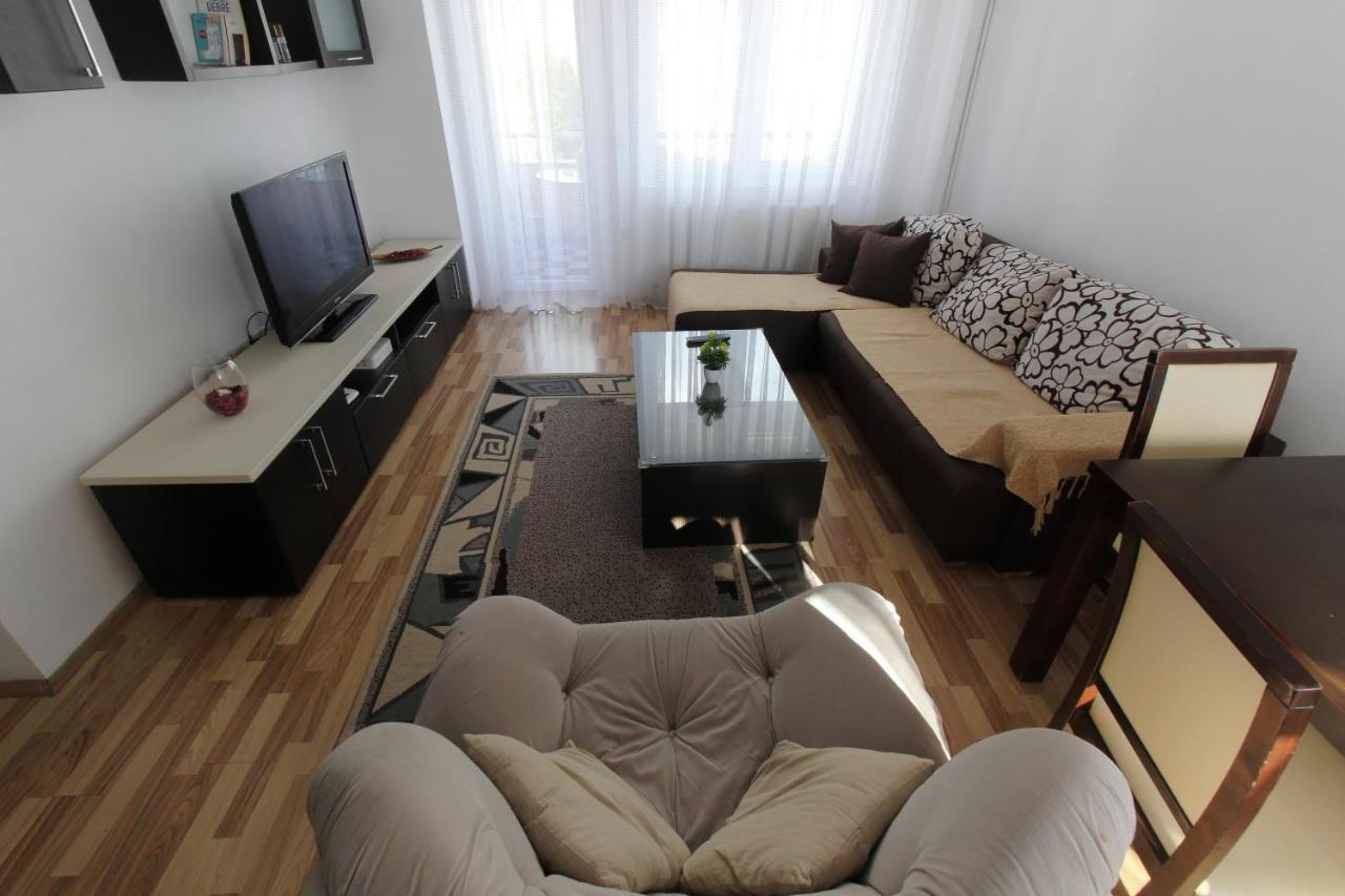 Kasumi Apartment Priştine Dış mekan fotoğraf