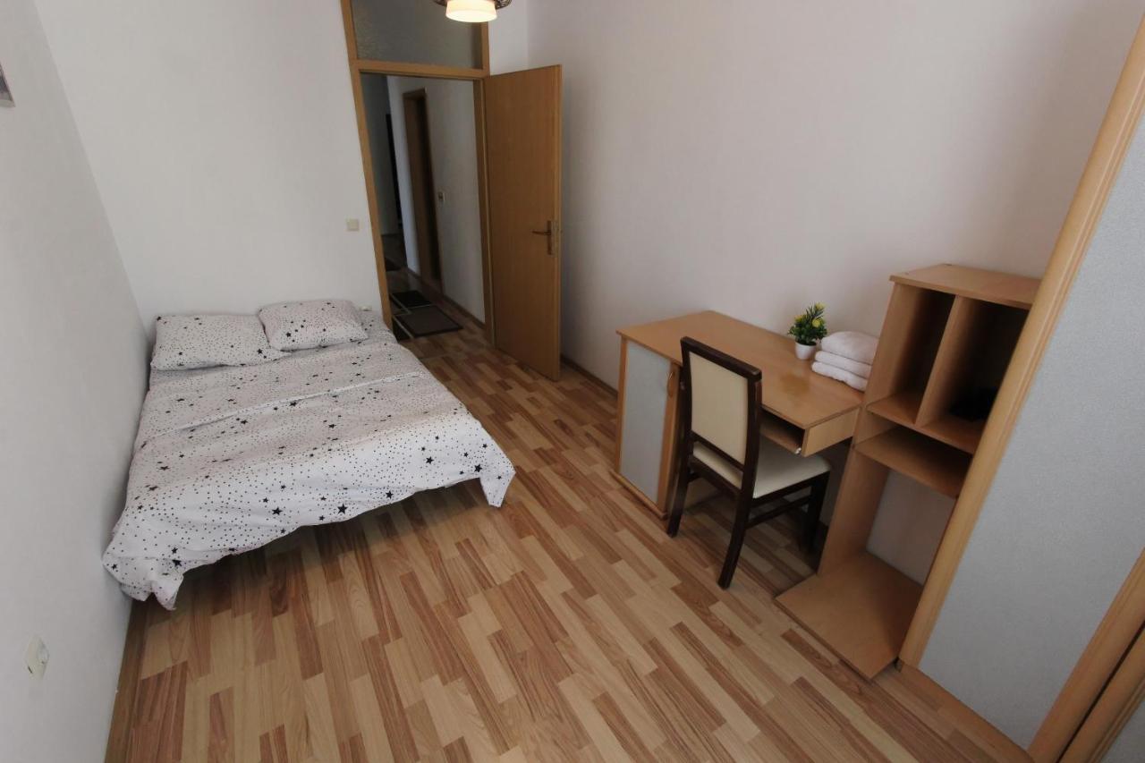 Kasumi Apartment Priştine Dış mekan fotoğraf